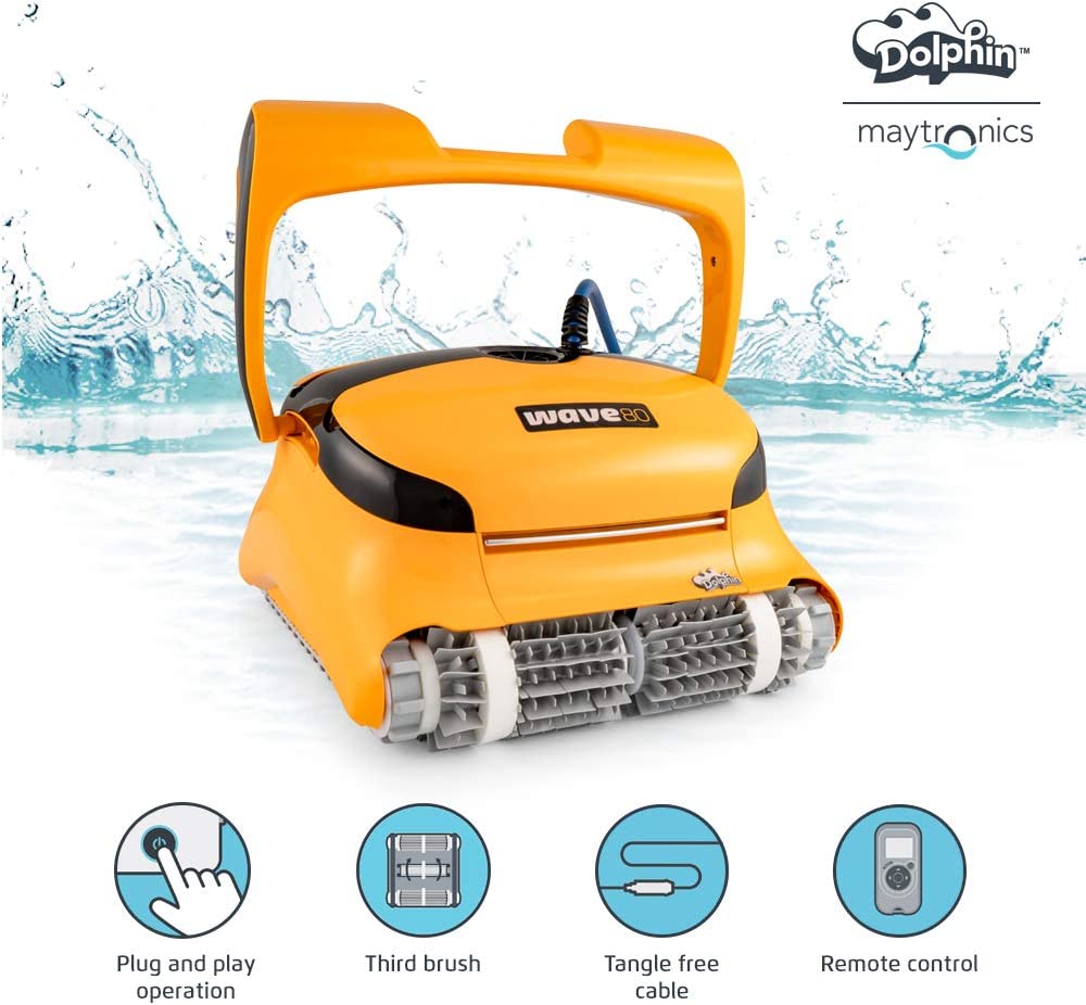 Dolphin Wave 80 with its third brush and remote control