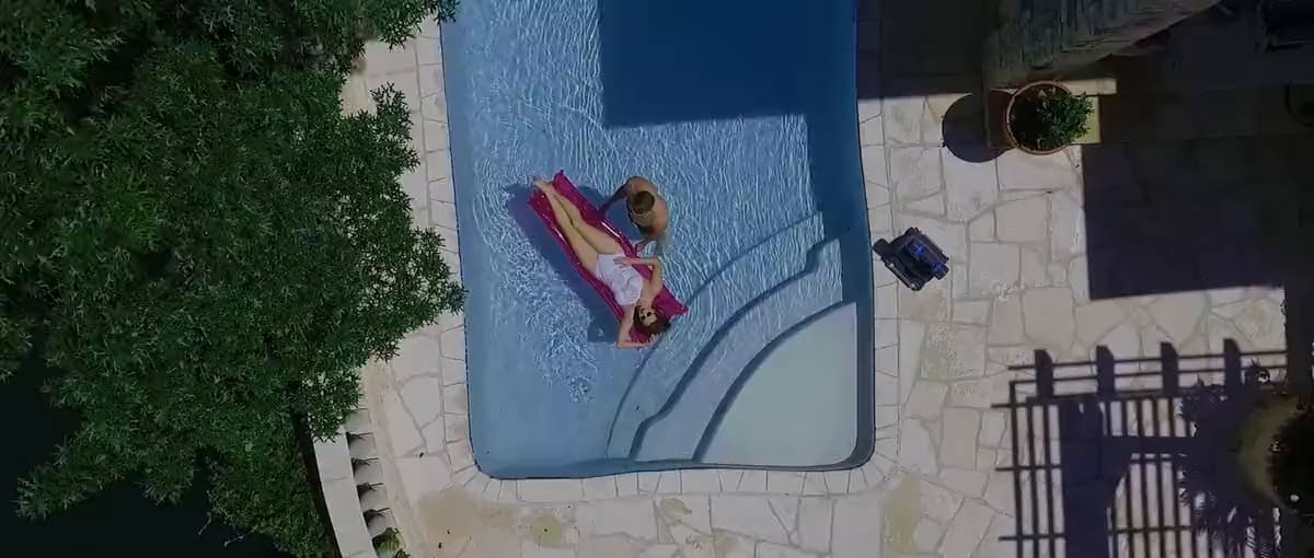 Dolphin Premier Robotic Pool Cleaner